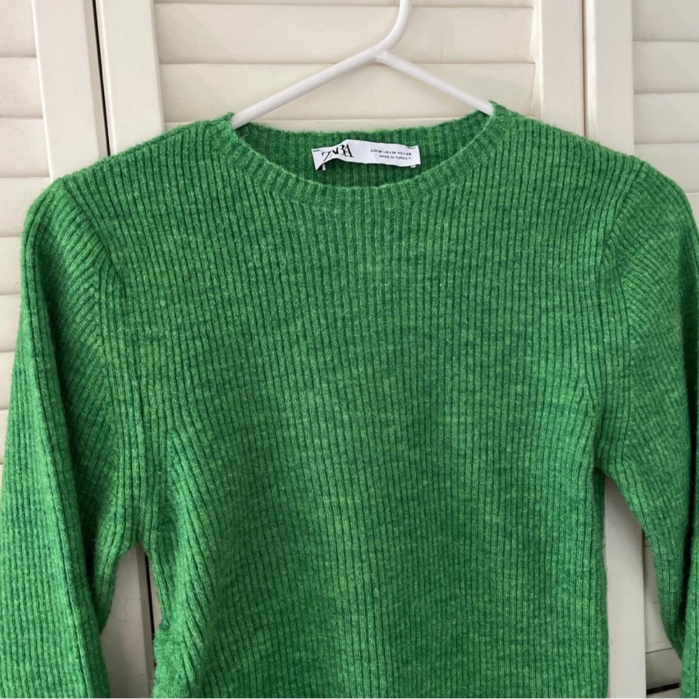 Zara knit - Picture 2 of 3
